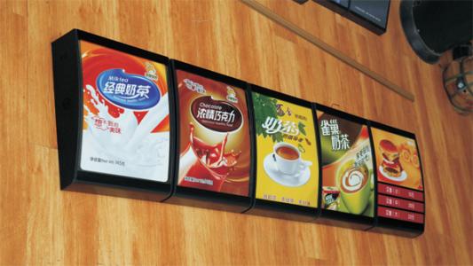 燈箱片用什么打印機打的？